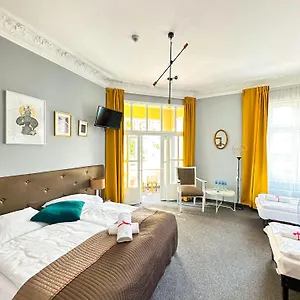3* Vendégház Expolis - Center Mtp Targi - 24h #betterthanyourex