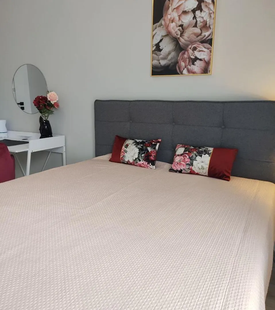 Totu Today - Posnania - Malta Apartamenty , Faktura Vat, Self Check-In, Bezplatny Parking Poznaň 0*,